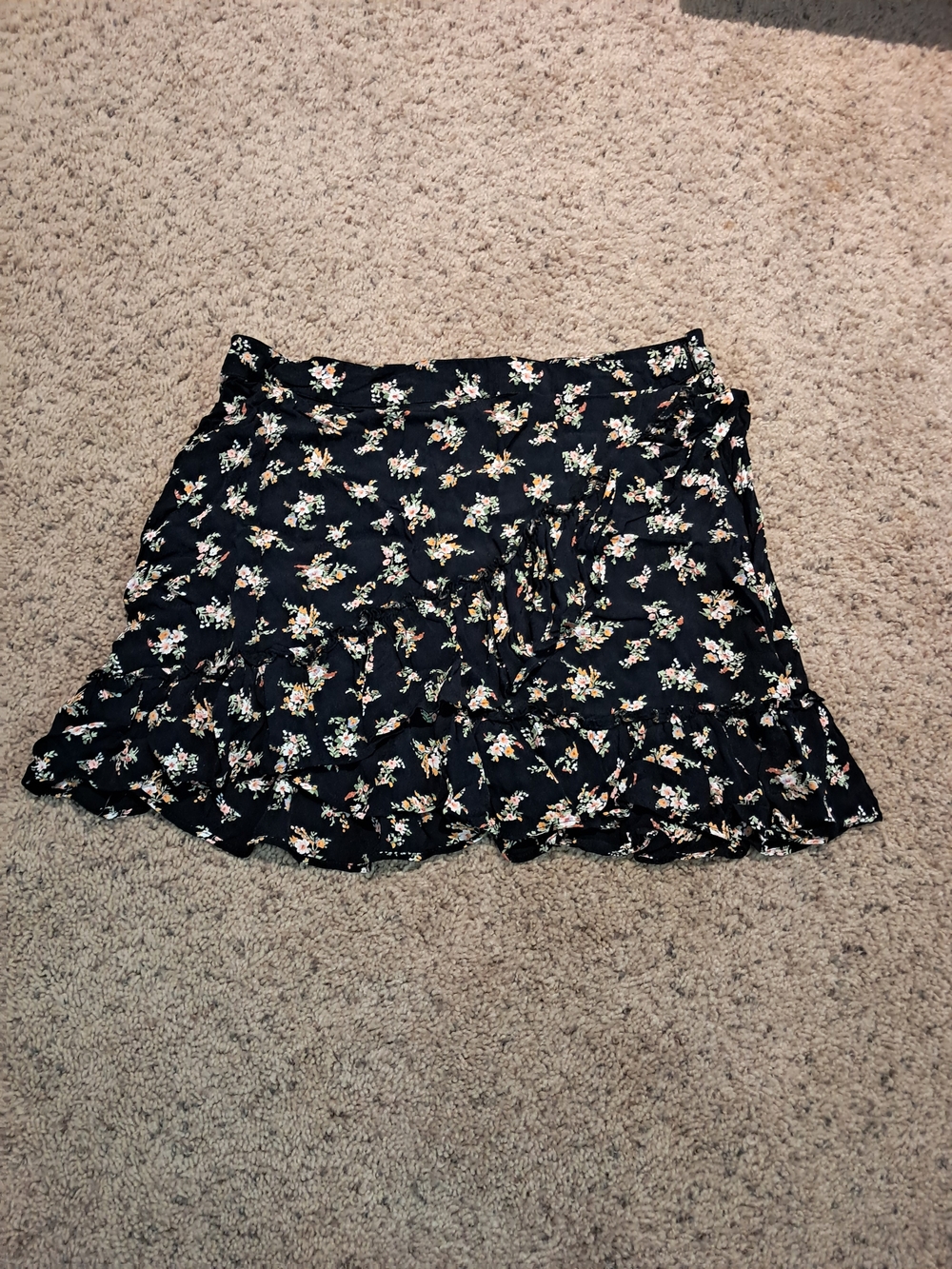 Topshop Black Floral Ruffle Mini Skirt In Size 10